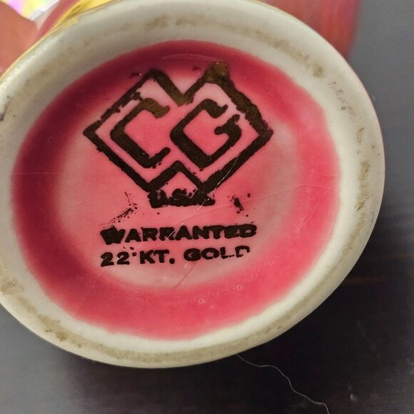 Vintage Ceramic Pitcher Vase 8.5" Pink Warranted 22 KT Gold Trim Mid Century USA - Picture 5 of 7